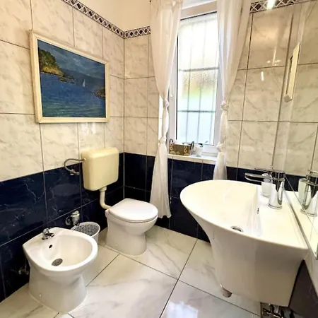Appartement New West Coast Ap - Walk To & Old Town *